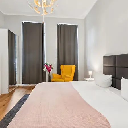 Appartement Center In Prenzlauerberg Berlin