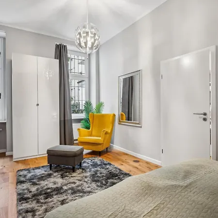 Center In Prenzlauerberg Διαμέρισμα *